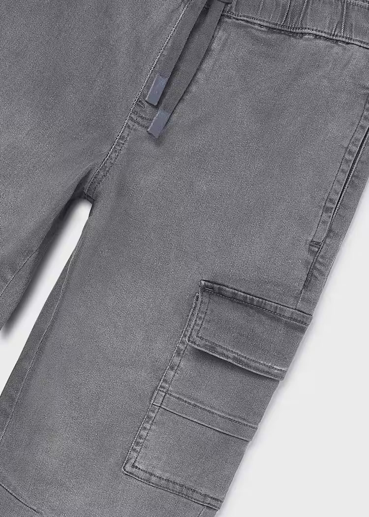 Pantalón vaquero cargo chico