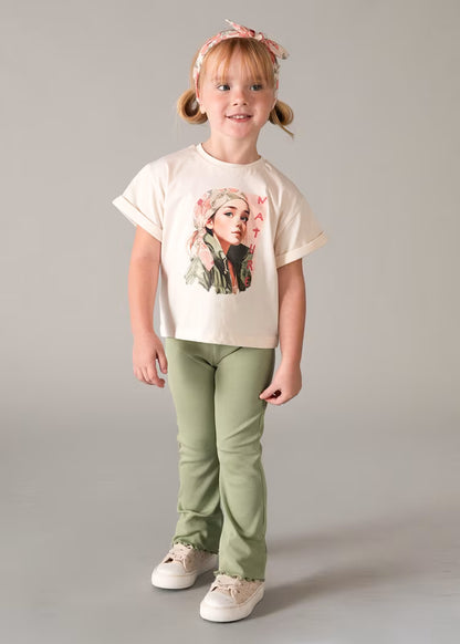 Playera con scrunchie estampada niña